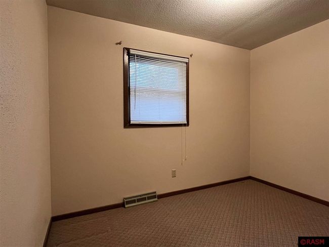 73550 290 Th St, House other with 5 bedrooms, 2 bathrooms and null parking in Saint James MN | Image 11