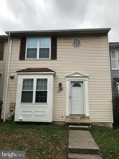 6 Prestwick Sq, CATONSVILLE, MD, 21228-2800 | Card Image