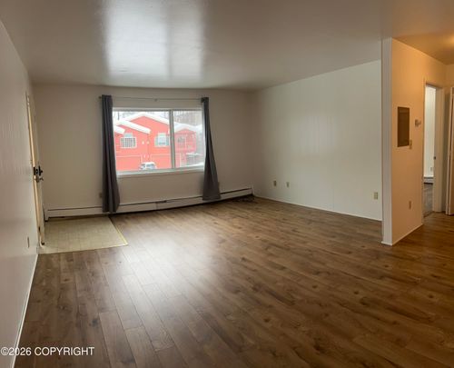 4-537 E 24th Ave, Anchorage, AK, 99503-2227 | Card Image