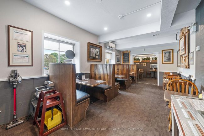 17 King St E, Home with 0 bedrooms, 6 bathrooms and null parking in Bobcaygeon ON | Image 10