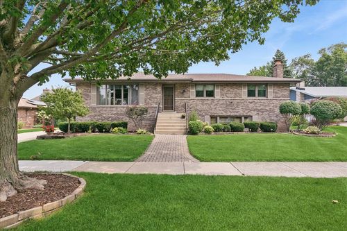 14045 Terry Dr, Orland Park, IL, 60462-2233 | Card Image
