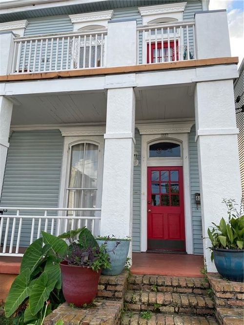 814 Valmont St, New Orleans, LA, 70115-1949 | Card Image