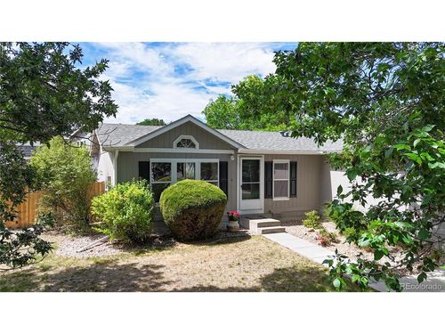 5741 S Quemoy Cir, Centennial, CO, 80015-3555 | Card Image