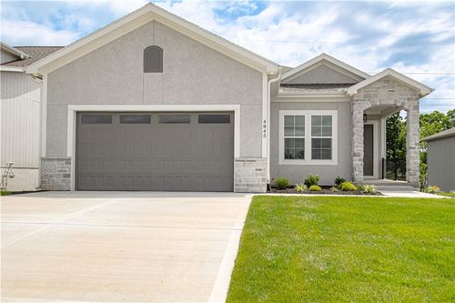 4845 Nw Martin Dr, Riverside, MO, 64151 | Card Image