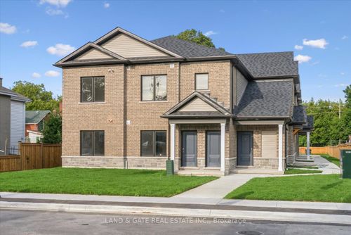 2-223 Albert St, Oshawa, ON, L1H4R6 | Card Image