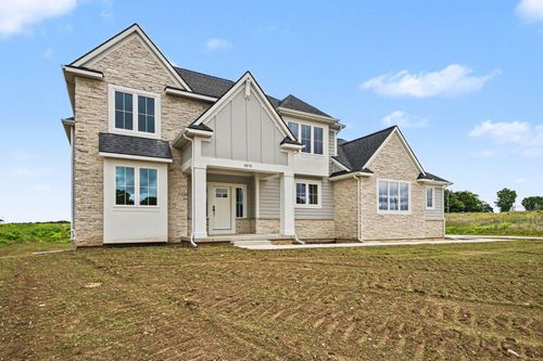 8670 Bosque Dr Se, Caledonia, MI, 49316-8604 | Card Image