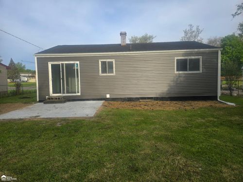 5406 Bermuda Ln, Flint, MI, 48505-1067 | Card Image