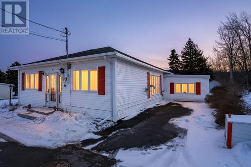 5 Butt'S Rd, Carbonear, NL, A1Y1A3 | Card Image