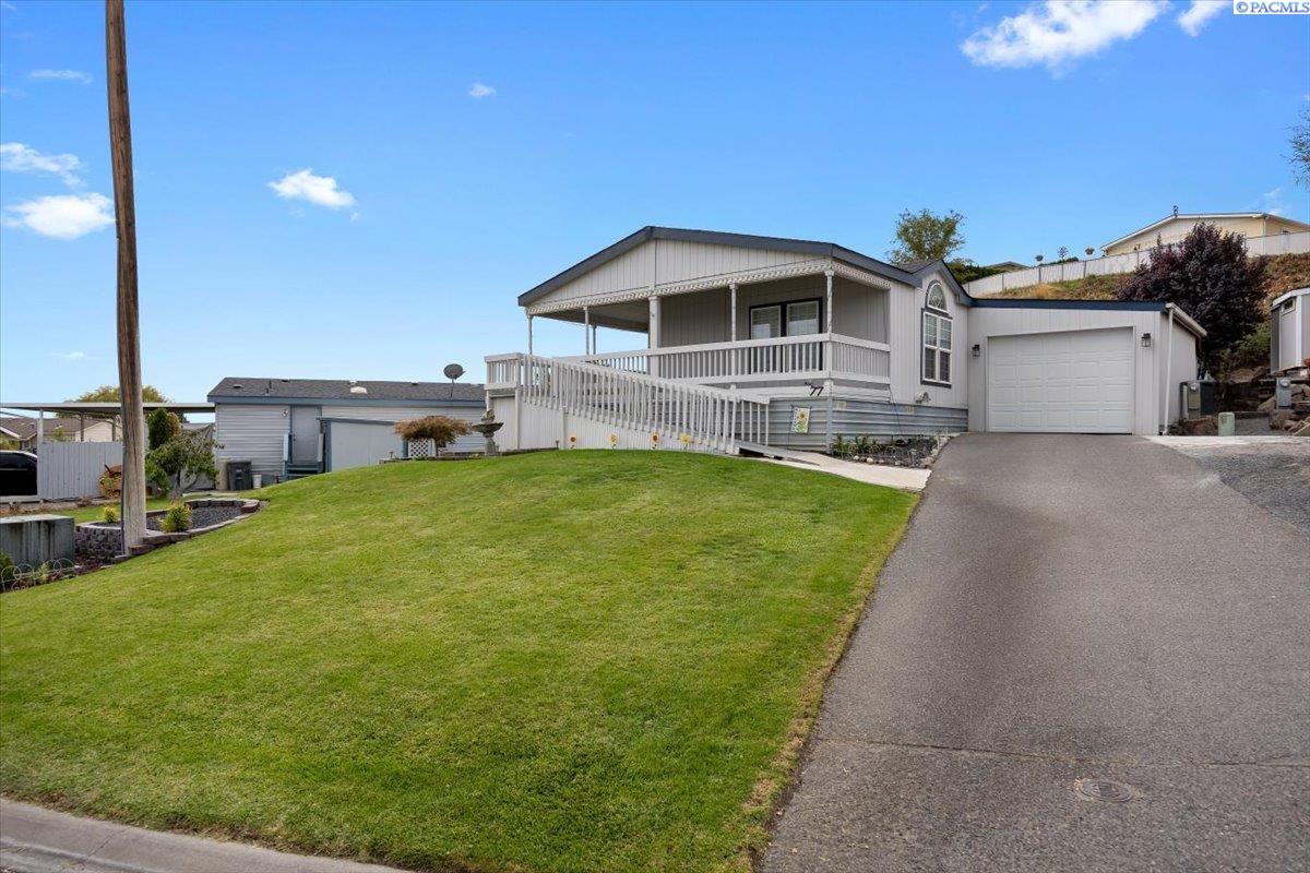 Ridgecliff Dr, Richland, WA 99352