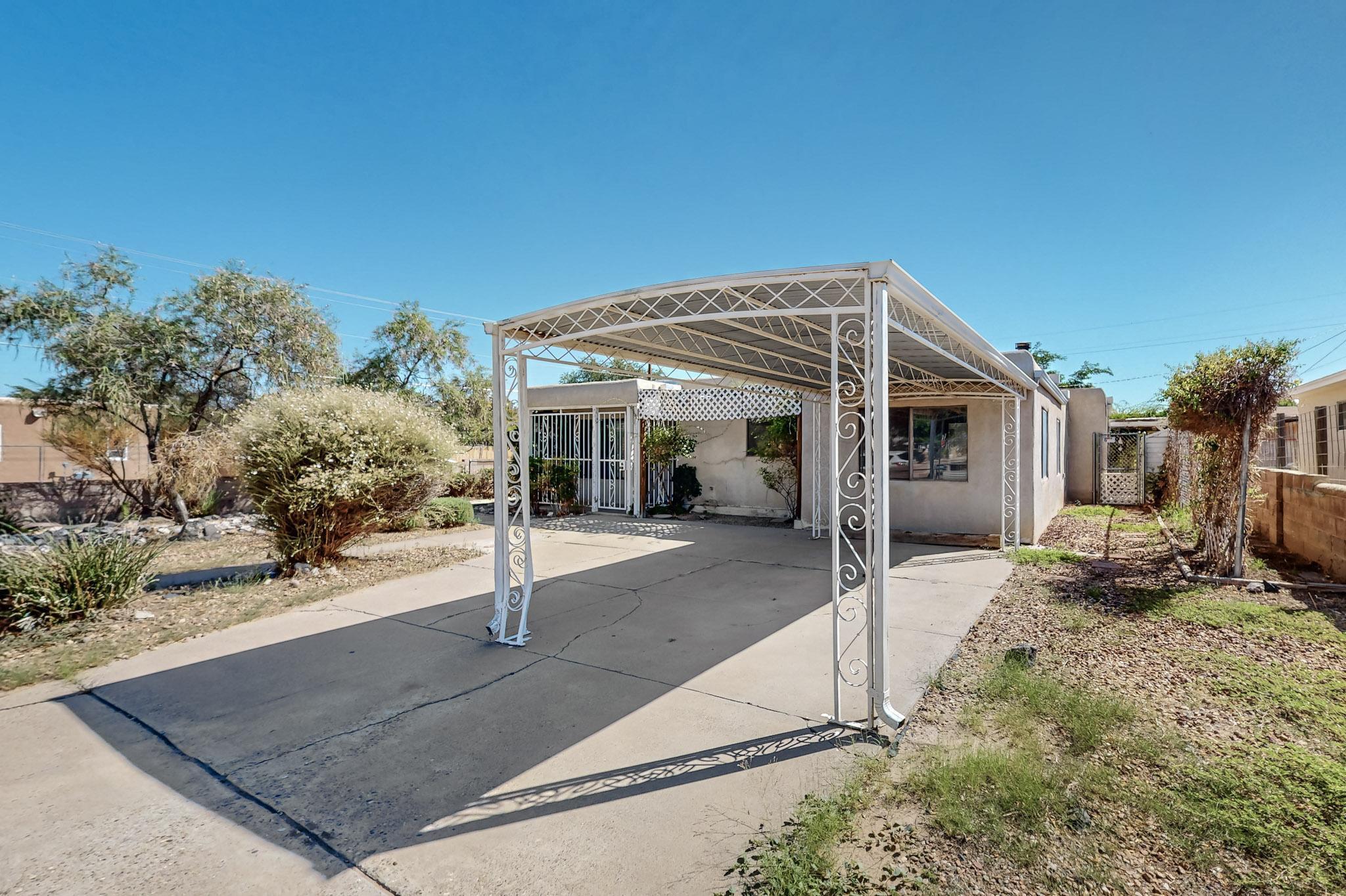 63rd St, Albuquerque, NM 87105