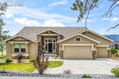 1070 Panoramic Dr, Monument, CO, 80132-6184 | Card Image