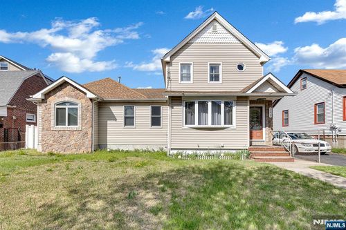 245 Kingsland Avenue, Lyndhurst, NJ, 07071 | Card Image