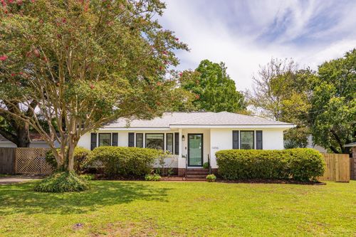 1496 Hindman Ave, Mount Pleasant, SC, 29464-4837 | Card Image