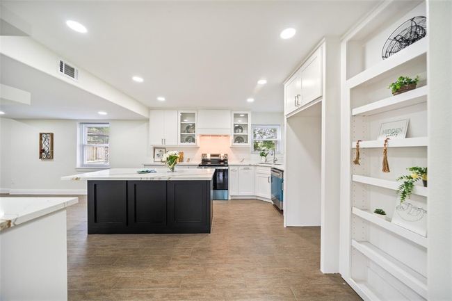 Kitchen and hidden pantry shelf | Image 17