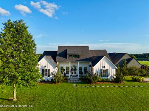 122 Churchill Pl, Madison, MS, 39110-6111 | Card Image