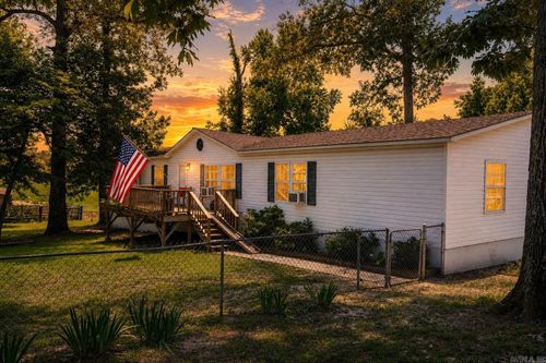 5417 Honeysuckle Rd, Little Rock, AR, 72206-9272 | Card Image