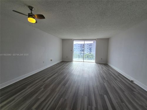 apt-603-1470 Ne 125th Ter, North Miami, FL, 33161-5221 | Card Image