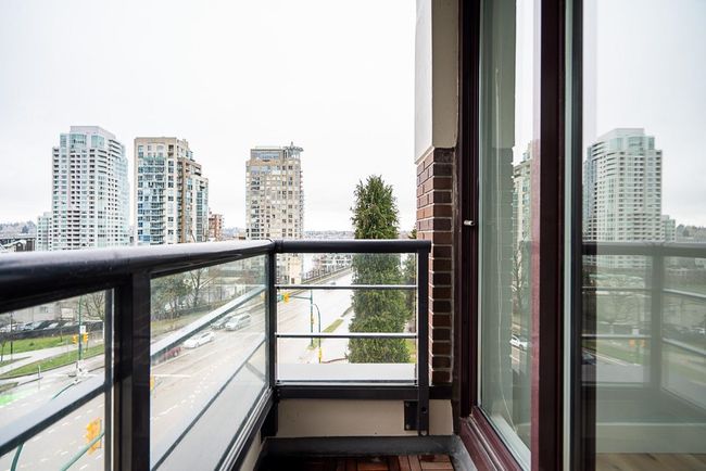 602 - 1003 Pacific Street, Condo with 1 bedrooms, 1 bathrooms and 1 parking in Vancouver BC | Image 26