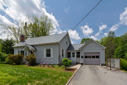 55 Crafts Ave, West Lebanon, NH, 03784-1124 | Card Image