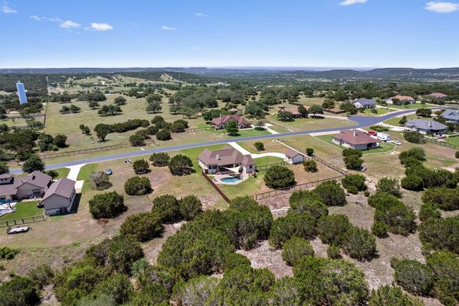 308 First Down Dash, House other with 3 bedrooms, 3 bathrooms and 6 parking in Burnet TX | Image 37