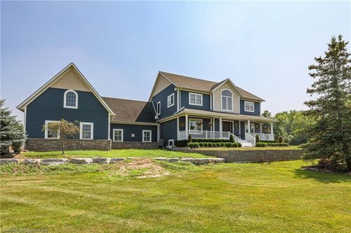 7804 Schisler Rd, Welland, ON, L3B5N4 | Card Image