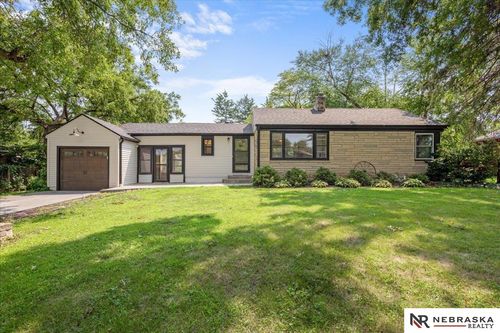 2240 S 50th Street, Lincoln, NE, 68506 | Card Image