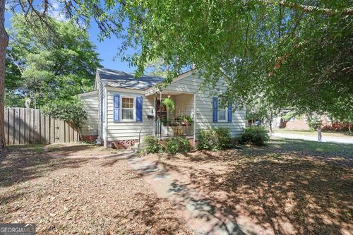 2224 E 38th St, Savannah, GA, 31404-3851 | Card Image