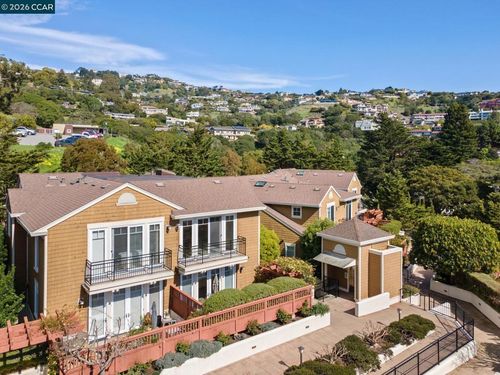 70 Neds Way, Tiburon, CA, 94920-1580 | Card Image