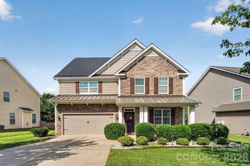 5909 Langwell Ln, Charlotte, NC, 28278-6678 | Card Image