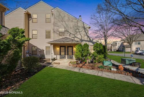 1807 Lilly Ln, Jackson, NJ, 08527-4143 | Card Image