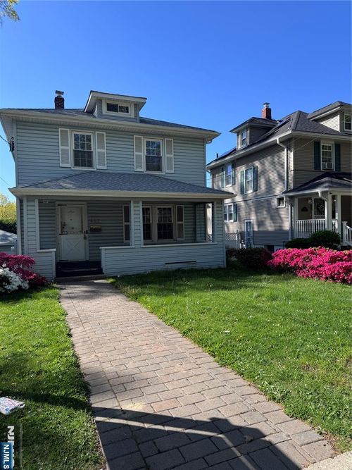 431 Van Renssalaer Court, Ridgefield, NJ, 07657 | Card Image