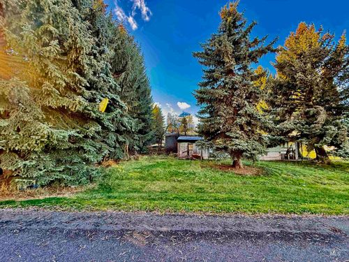 102 E Woodworth St, Uniontown, WA, 99179 | Card Image