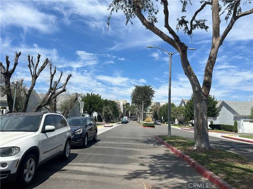 d40-1641 S Pomona Ave, Fullerton, CA, 92832 | Card Image