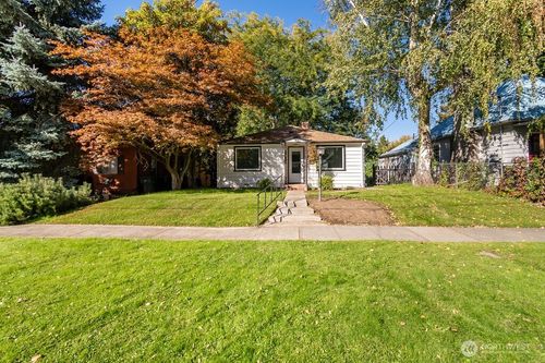 625 E Sumach St, Walla Walla, WA, 99362-1323 | Card Image