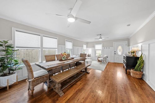 1516 Lawrence St, Houston, TX, 77008-3834 | Card Image