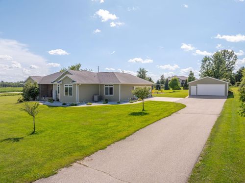 31093 Beaver Valley St, New Hartford, IA, 50660-8679 | Card Image