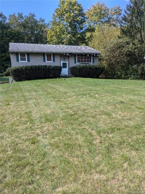 6 Pamal Lane, New Paltz, NY, 12561 | Card Image