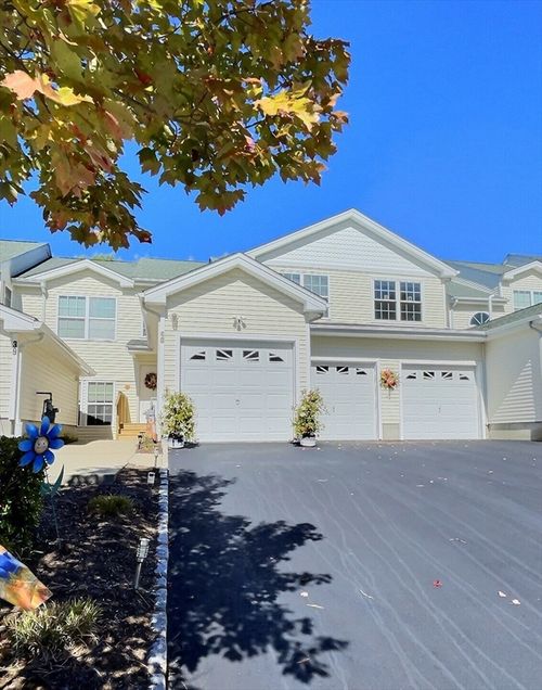 40-40 Alpine Way, Slatersville, RI, 02876-1028 | Card Image