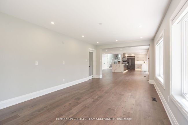 19 Rouge River Cir, House other with 4 bedrooms, 3 bathrooms and 6 parking in Markham ON | Image 10