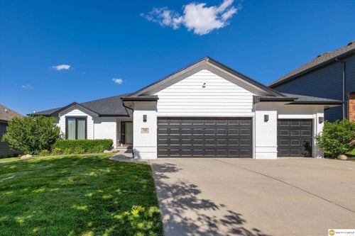 7501 N 155th Ter, Bennington, NE, 68007-1491 | Card Image