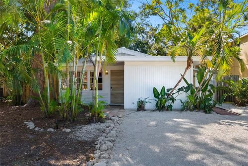 2142 Waldemere St, SARASOTA, FL, 34239-2313 | Card Image