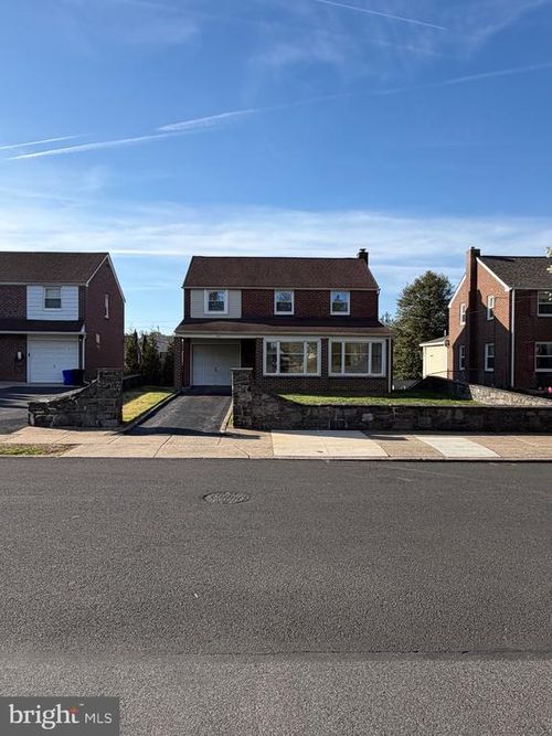 1711 Robinson Ave, HAVERTOWN, PA, 19083-1925 | Card Image