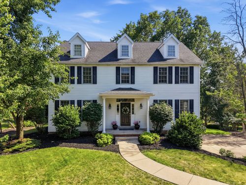 112 Ontario Ct, Gibsonia, PA, 15044-8018 | Card Image