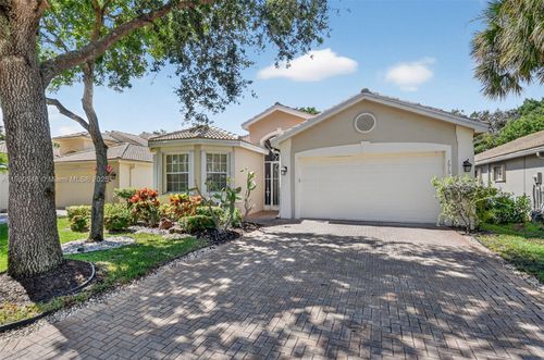 7915 Sundial Harbor Pt, Lake Worth, FL, 33467-7058 | Card Image