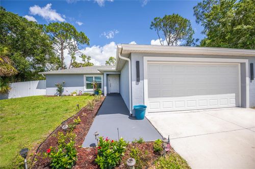 7081 Brazil Cir, Labelle, FL, 33935-5445 | Card Image
