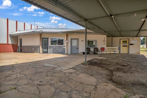 101 W Duval St, Troup, TX, 75789-2035 | Card Image