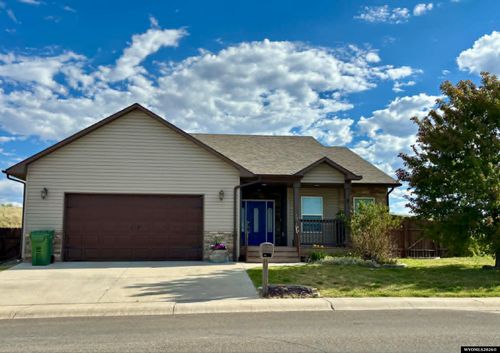 1315 Green River Rd, Douglas, WY, 82633-2063 | Card Image