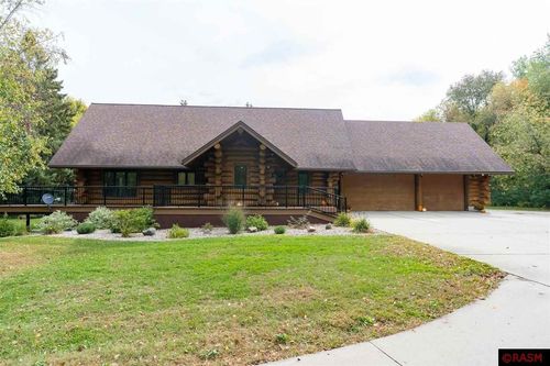 27 W Raven Rock Rd, Mankato, MN, 56001-8404 | Card Image