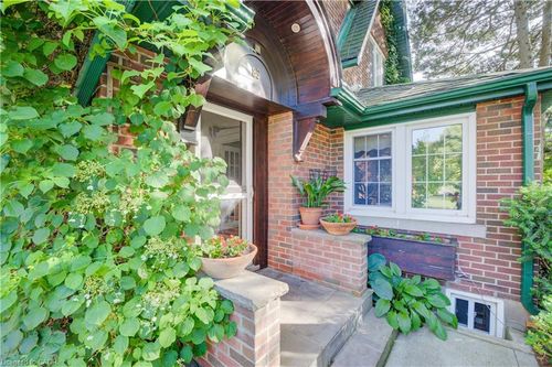 85 Union Blvd, Kitchener, ON, N2G2K3 | Card Image