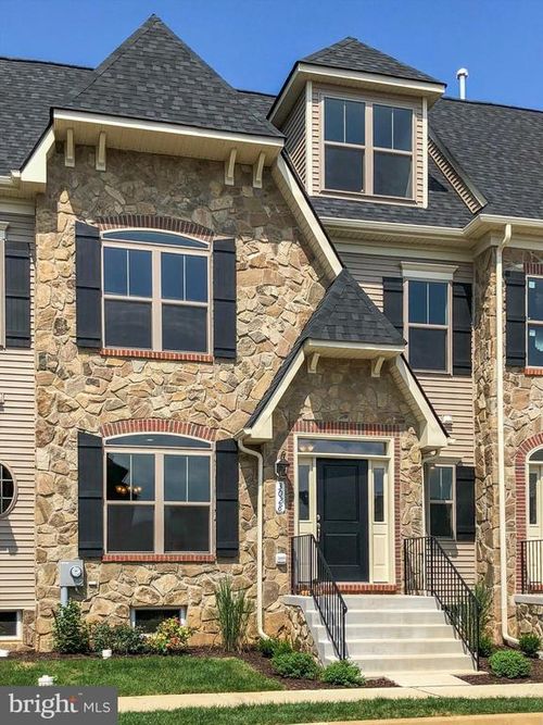 3028 Jacobs Garden Ln, FREDERICK, MD, 21701-3384 | Card Image